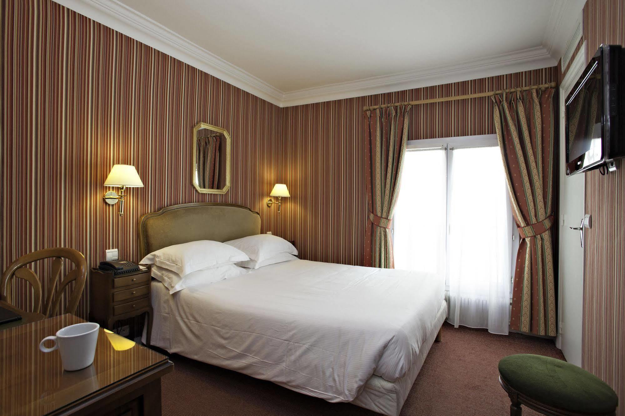 Hotel Ducs De Bourgogne Parijs